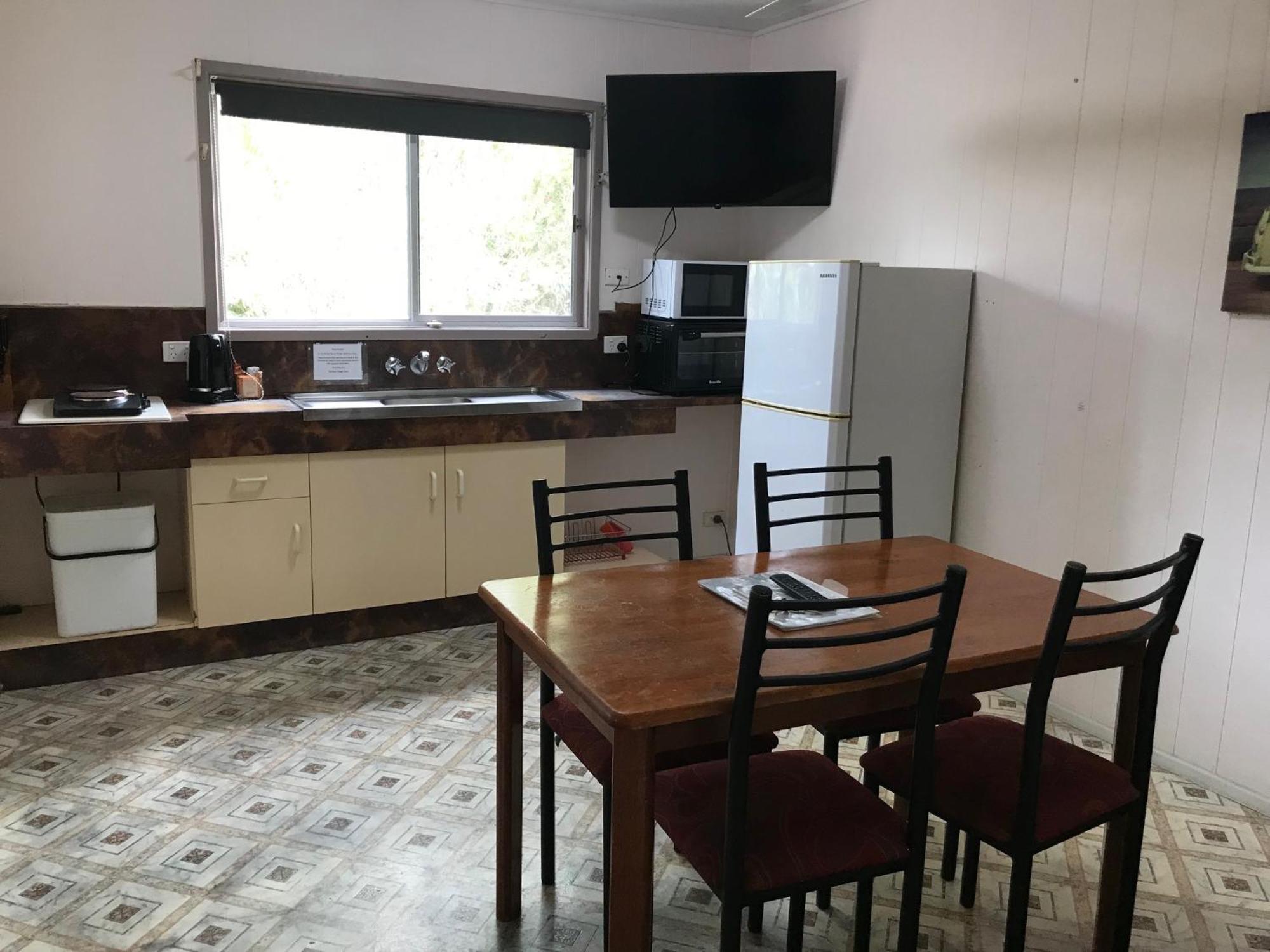 Bush Village Holiday Cabins شاطئ إيرلي المظهر الخارجي الصورة